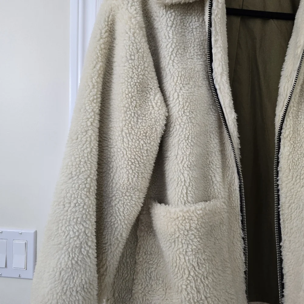 Topshop Teddy Cream Sherpa Jacket - Picture 2 of 8